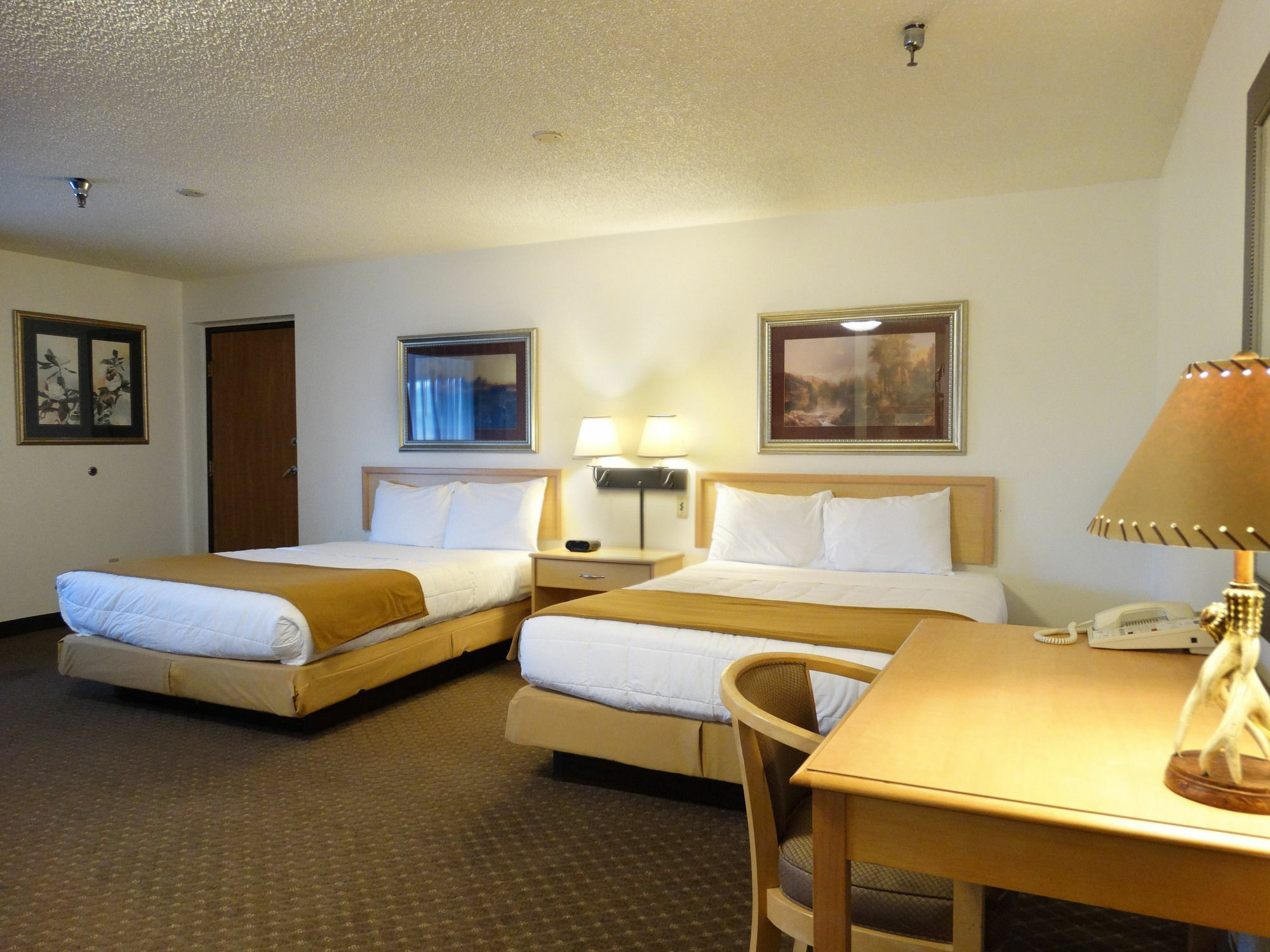 Baymont By Wyndham Whitefish Hotel Ngoại thất bức ảnh